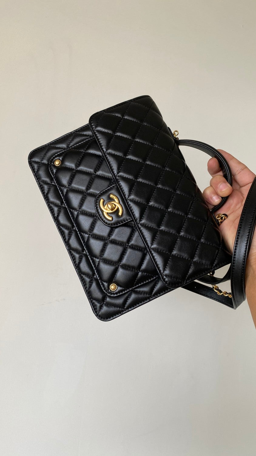 Chanel Chain WalletIn Polished Lambskin And Gold Tone Metal Retro College Style Backpack #332641