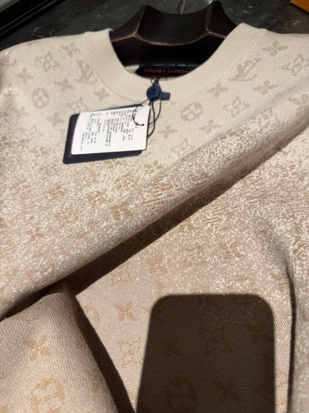 Louis Vuitton Monogram Long-Sleeved Crewneck 1AJTX9 #337083
