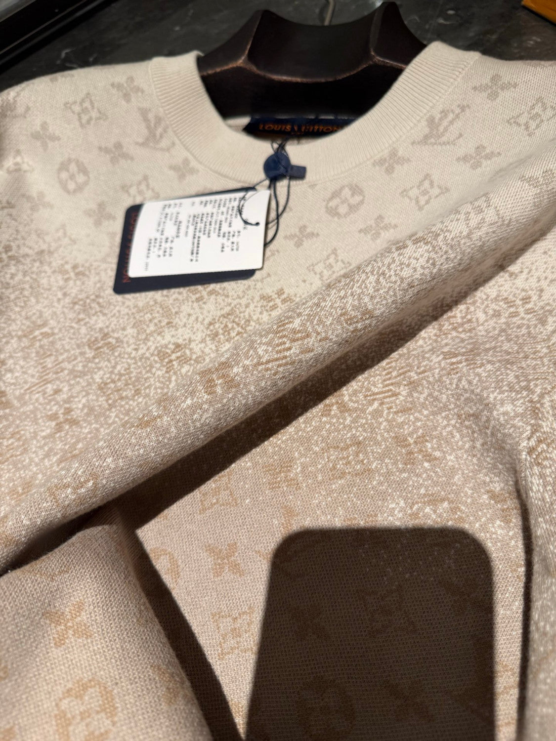 Louis Vuitton Monogram Long-Sleeved Crewneck 1AJTX9 #337083