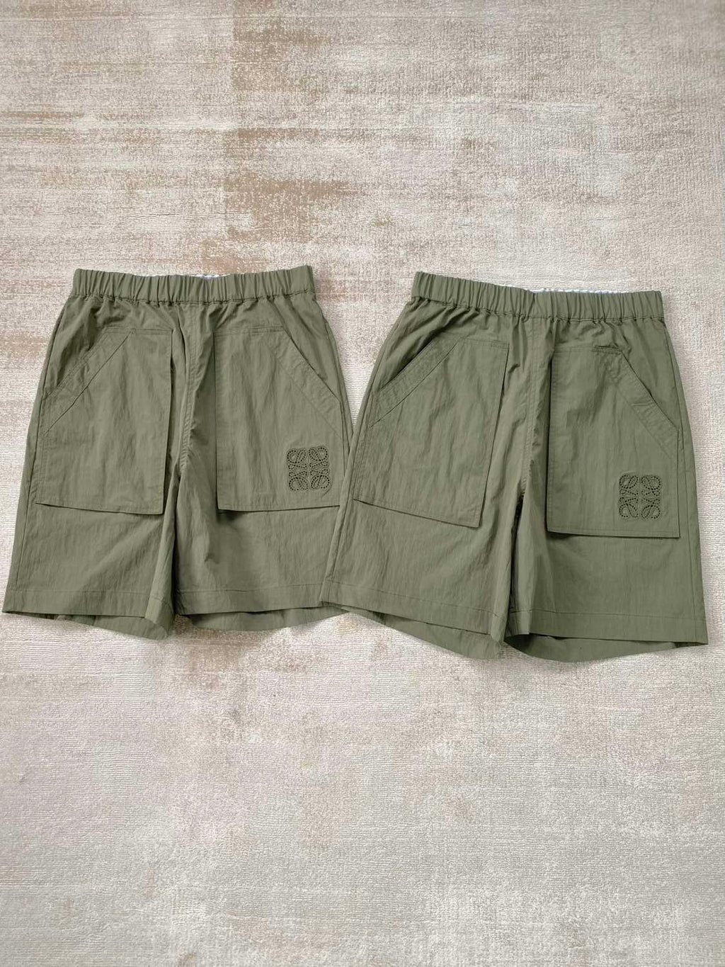 Loewe Men's and Women's Summer Solid Color Logo Embroidered Pocket Casual Shorts #99662