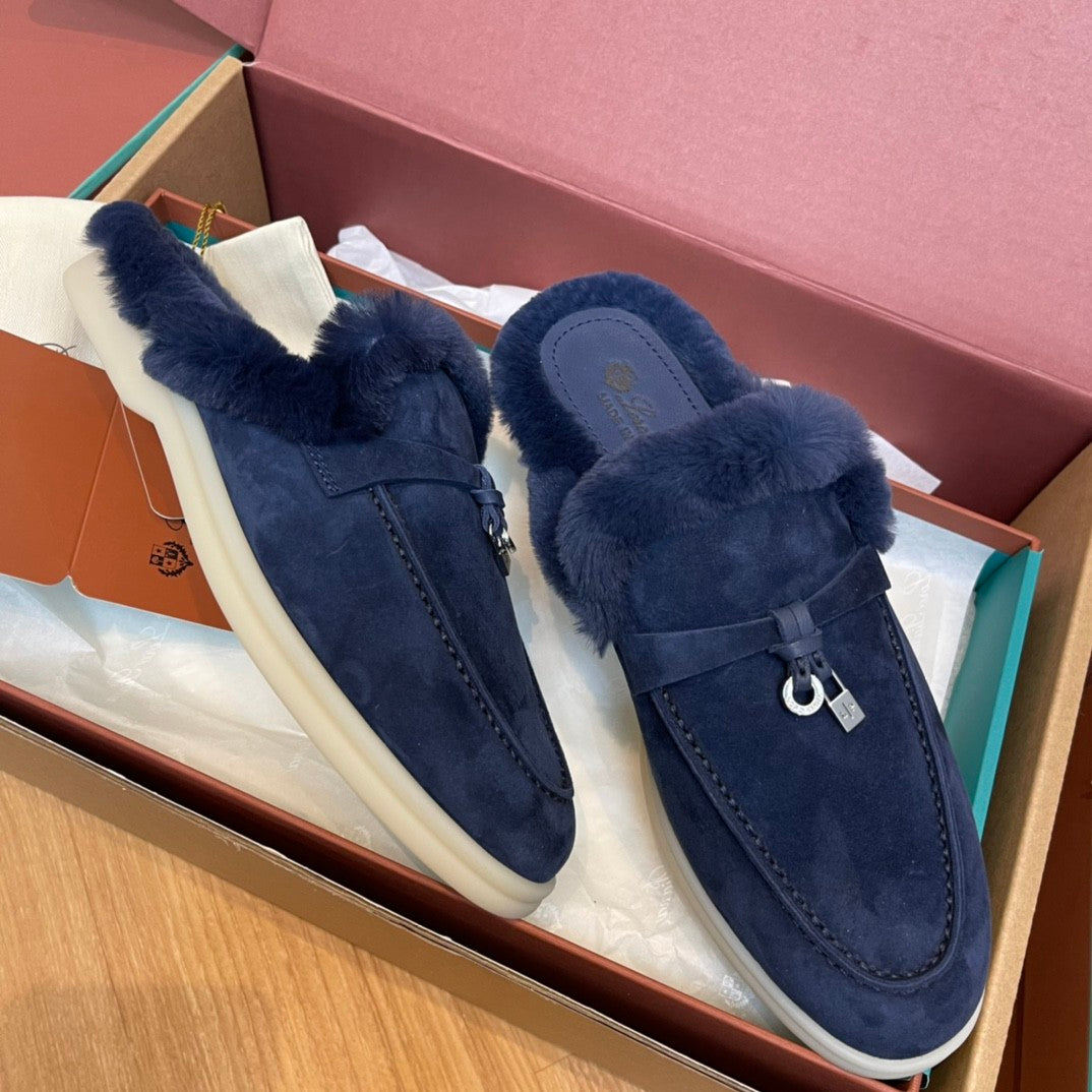 Loro Piana Women's Winter Fashion Casual Round Toe Slip On Beaver Fur Slippers Leather Rubber Sole Covered Toe Slippers  Shoes #78588