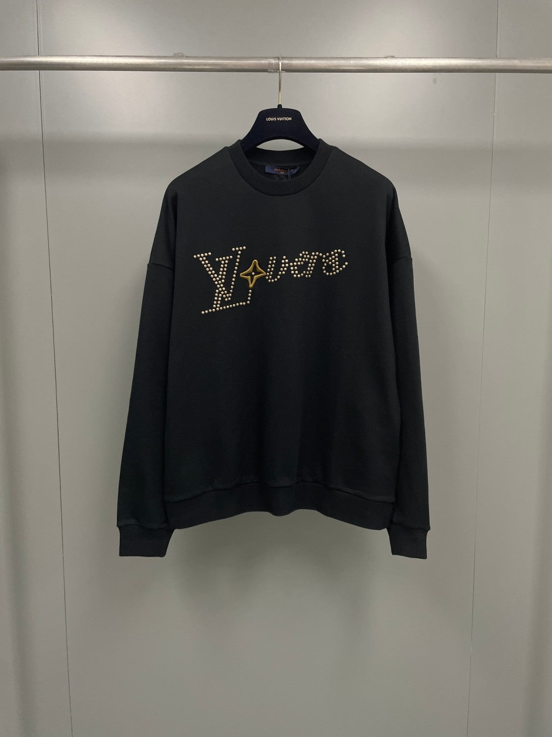 Louis Vuitton Men's Spring and Autumn Letter Printed Round Neck Cotton Long Sleeve Sweatshirt Pullover #72432