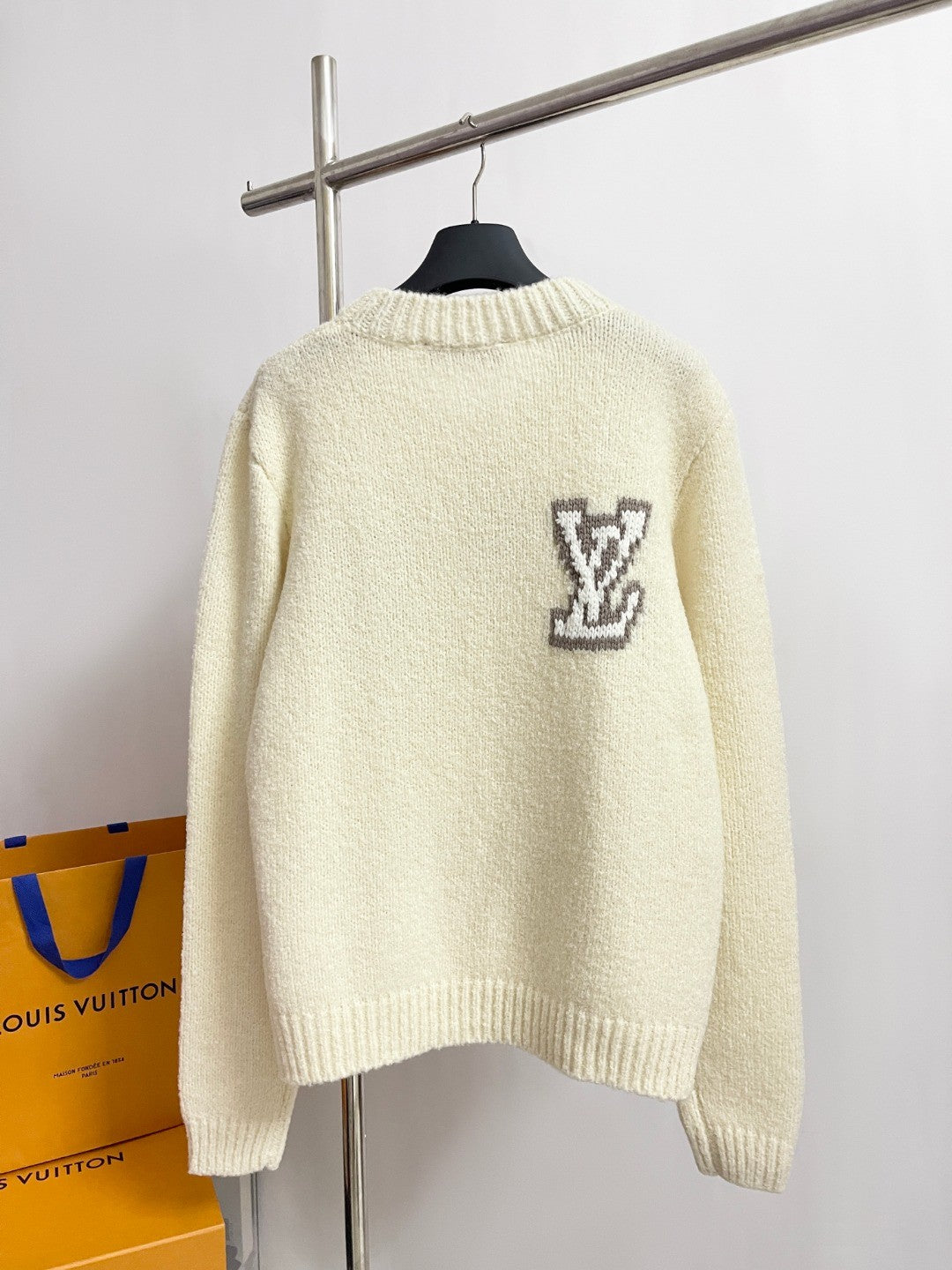 Louis Vuitton Women's Spring and Autumn Solid Color Letter Applique Crew Neck Knitted Sweater #74948