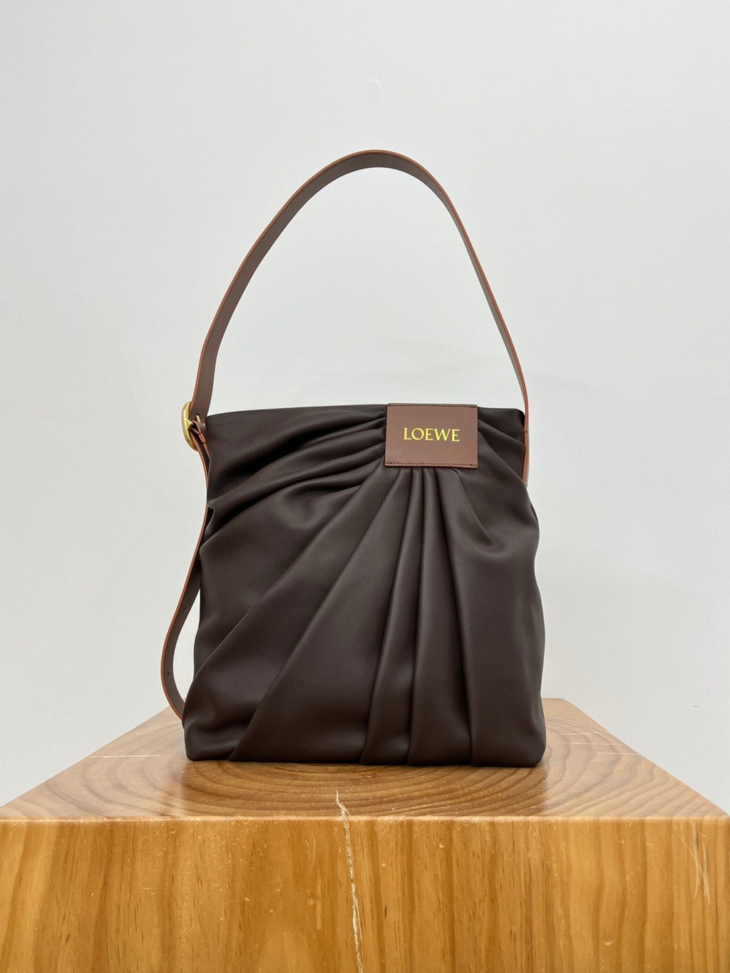 Loewe Women's new soft Napa goat leather Draped handbag Bag Bags #82509A