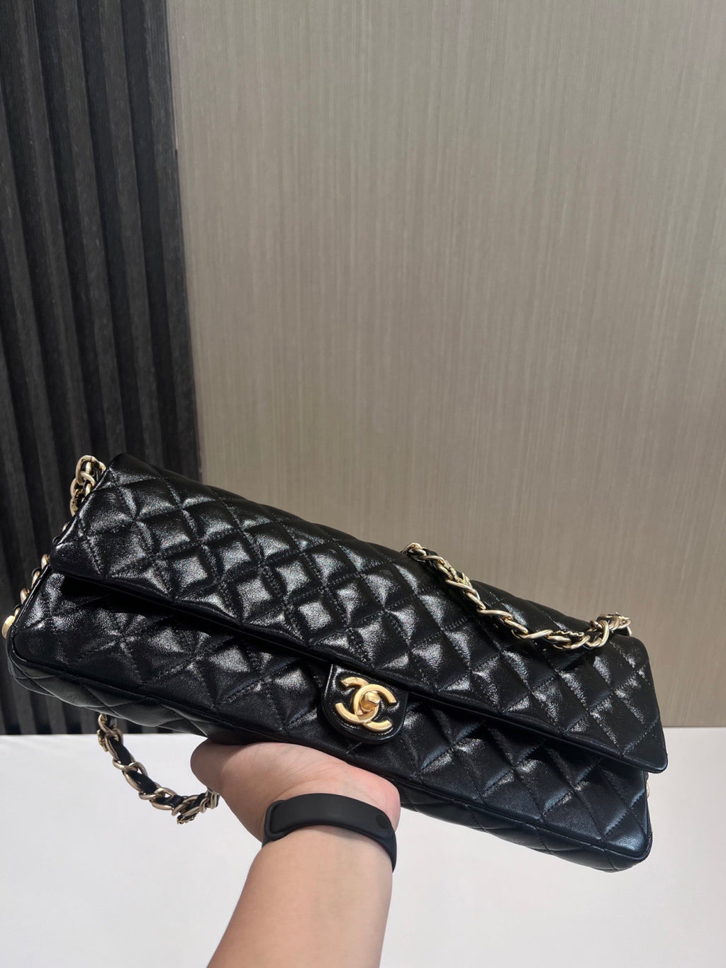 Chanel 24A Chain Shoulder Strap Flap Diamond Shiny Sheepskin Shoulder Crossbody Bag  #333559
