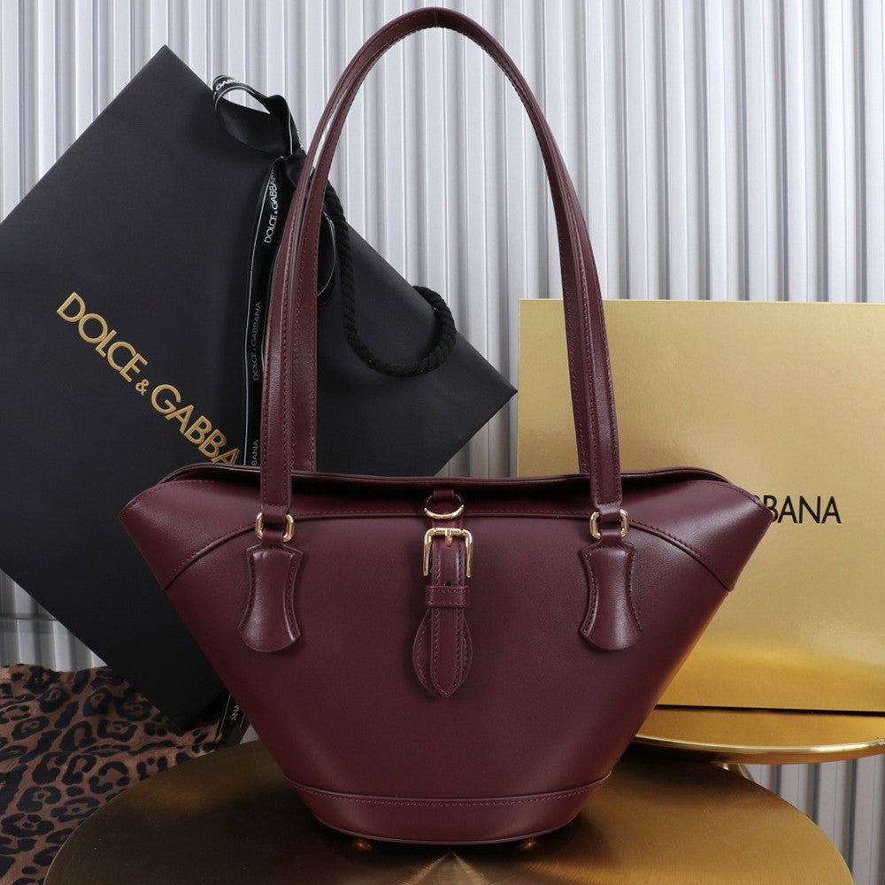 Dolce & Gabbana Capri New Rolled Bucket Bag Simple Yet Sophisticated Understated Yet Luxurious a Timeless Classic Bags BB7815AK274 #197031