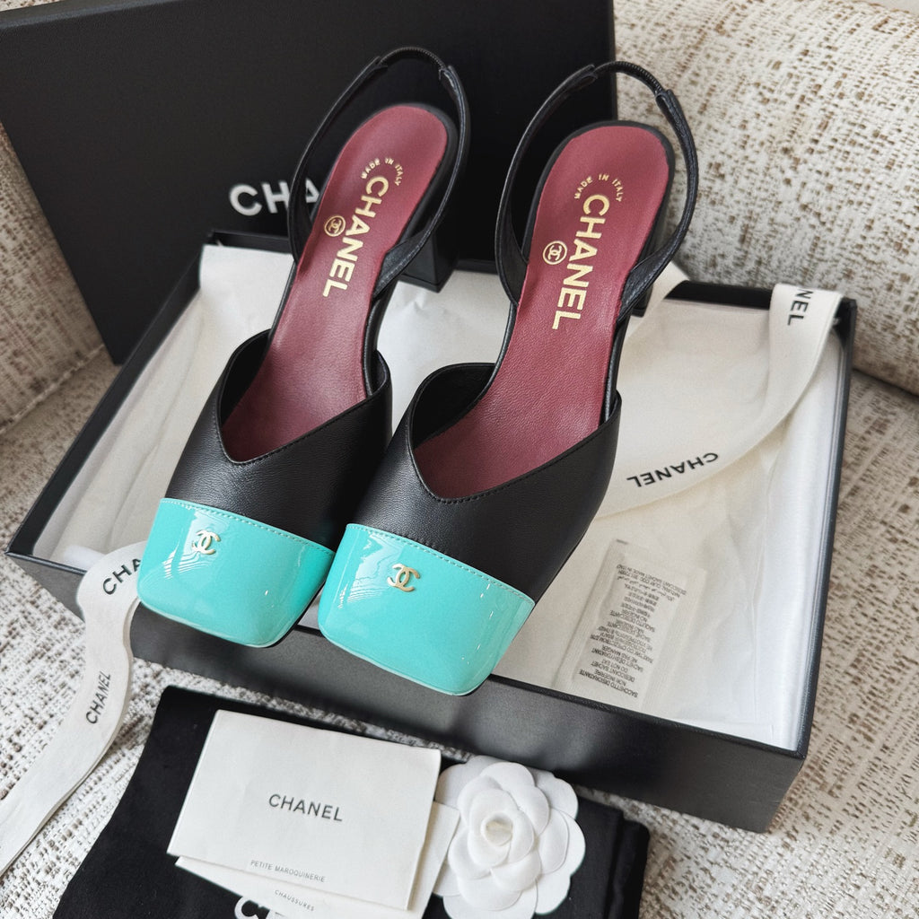 CHANEL Pumps Lambskin Patent Calfskin Black Green 6.5 CM #380111