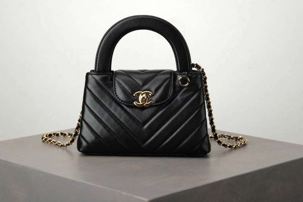 Chanel Product-flag-2026 Spring/summer Mini Tote Bag V-line Kelly Black & Gold Clutch Stylish Sophisticated And Elegant Checkered Flap Bag Bags #196781
