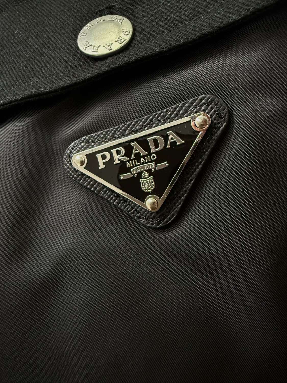 Prada Men's Autumn and Winter Solid Color Standing Collar Fit Zipper Long Sleeve Nylon Puffer Down Jacket #73889