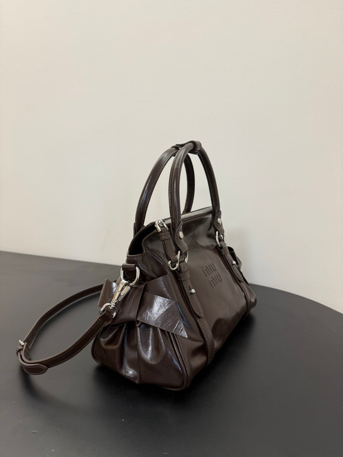 MiuMiu Women's Bow Motorcycle Bag Fashion Trend Handbag Leather Buckle Logo Letter Crossbody Bag Bags #82586A