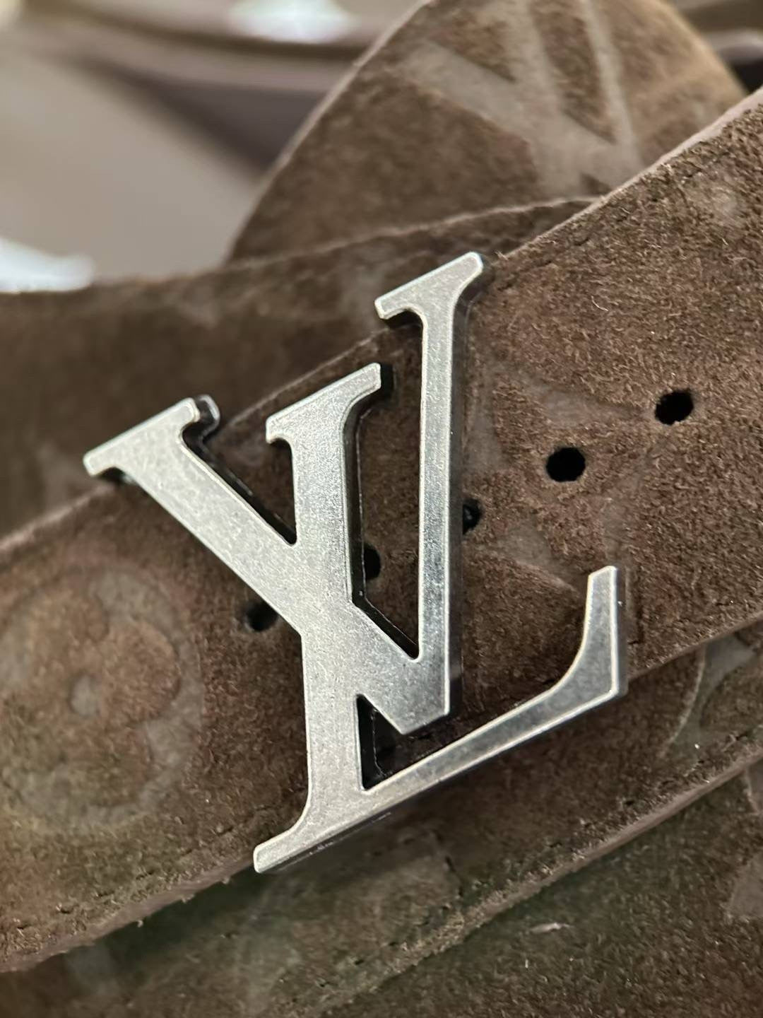 LOUIS VUITTON LV Easy Mule #386980