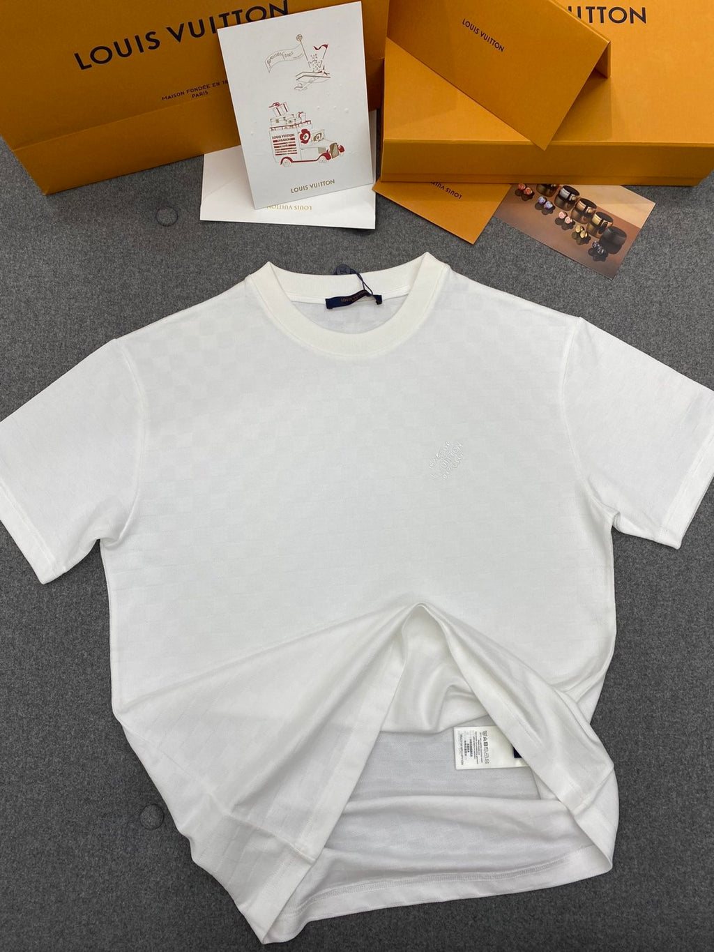 Louis Vuitton Men's Summer Solid Color Letter Logo Round Neck Cotton Short Sleeve T-Shirt #75784