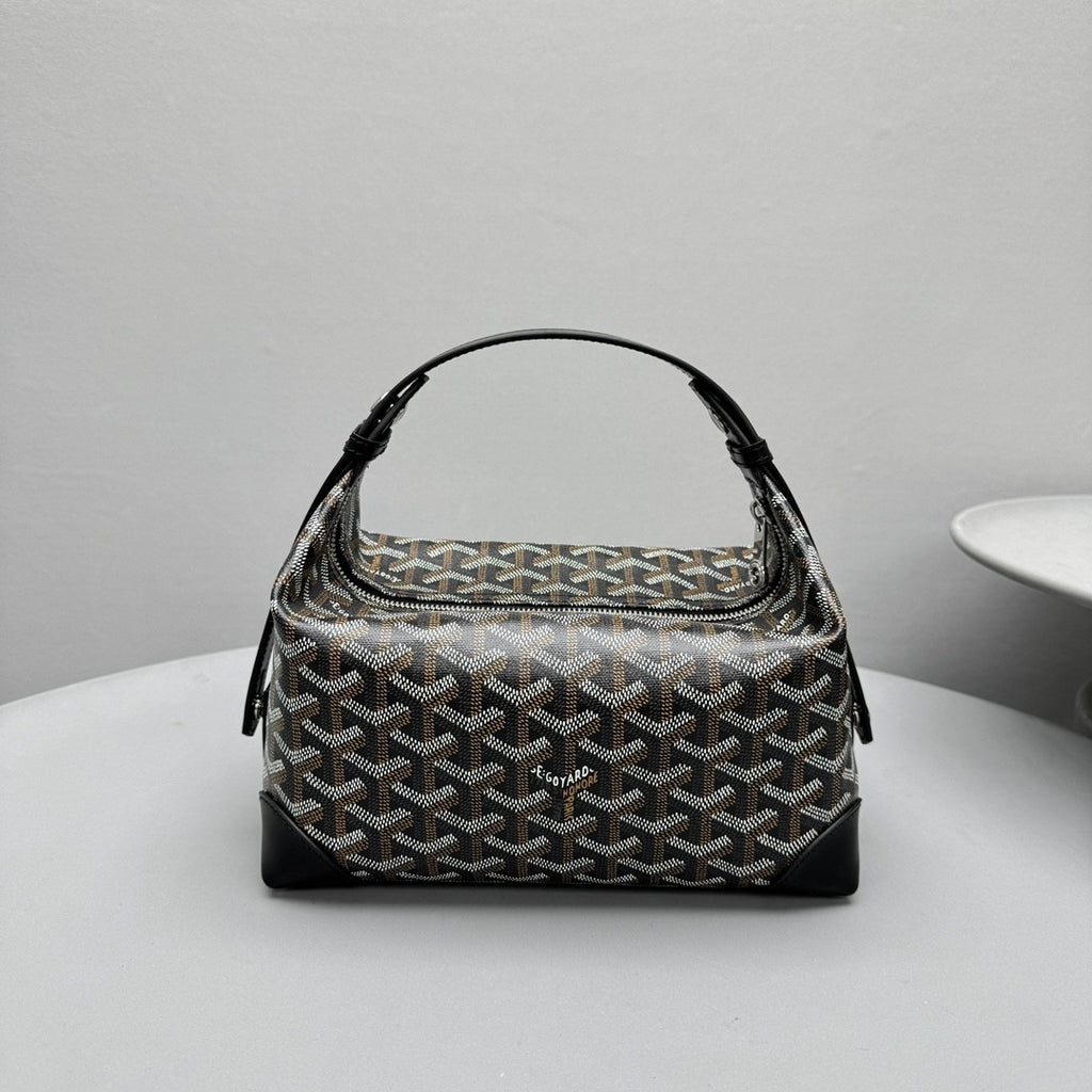 Goyard  Presbyopia Print Zipper Travel Bag Goya Toiletry Bag New All-over Logo Print Available Multiple Colors Toiletry Bag  Lunch Bags #84171A
