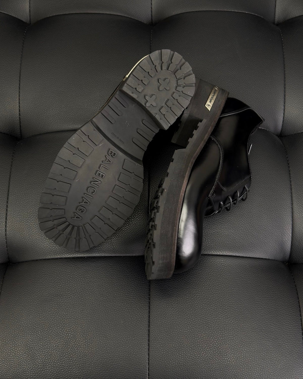 Balenciaga Venom Men's Derby Shoes #336090