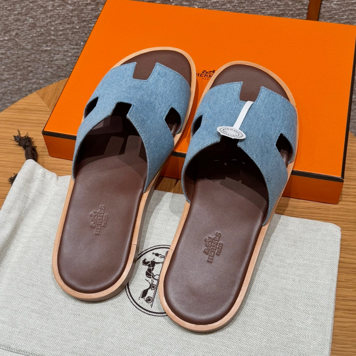 Hermes  Men's Summer Izmir Sandals Embroidered Leather Cowboy Round Toe Flat Casual Slippers Shoes #81317