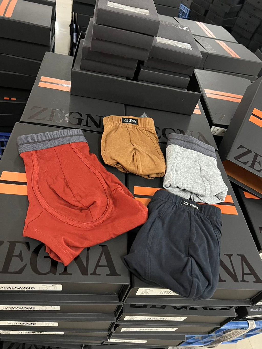 Ermenegildo Zegna Men's Solid Colour Cotton Boxer Briefs 4 Piece Gift Set Underpant #76715