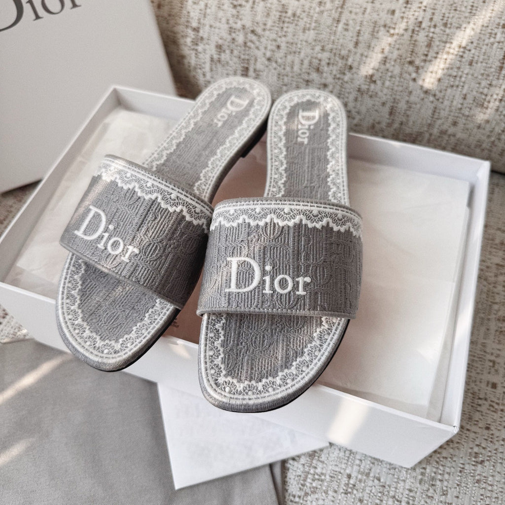 Dior Dentelle Slide Sky Blue Dior Oblique Embroidered Cotton and White Lace #377809