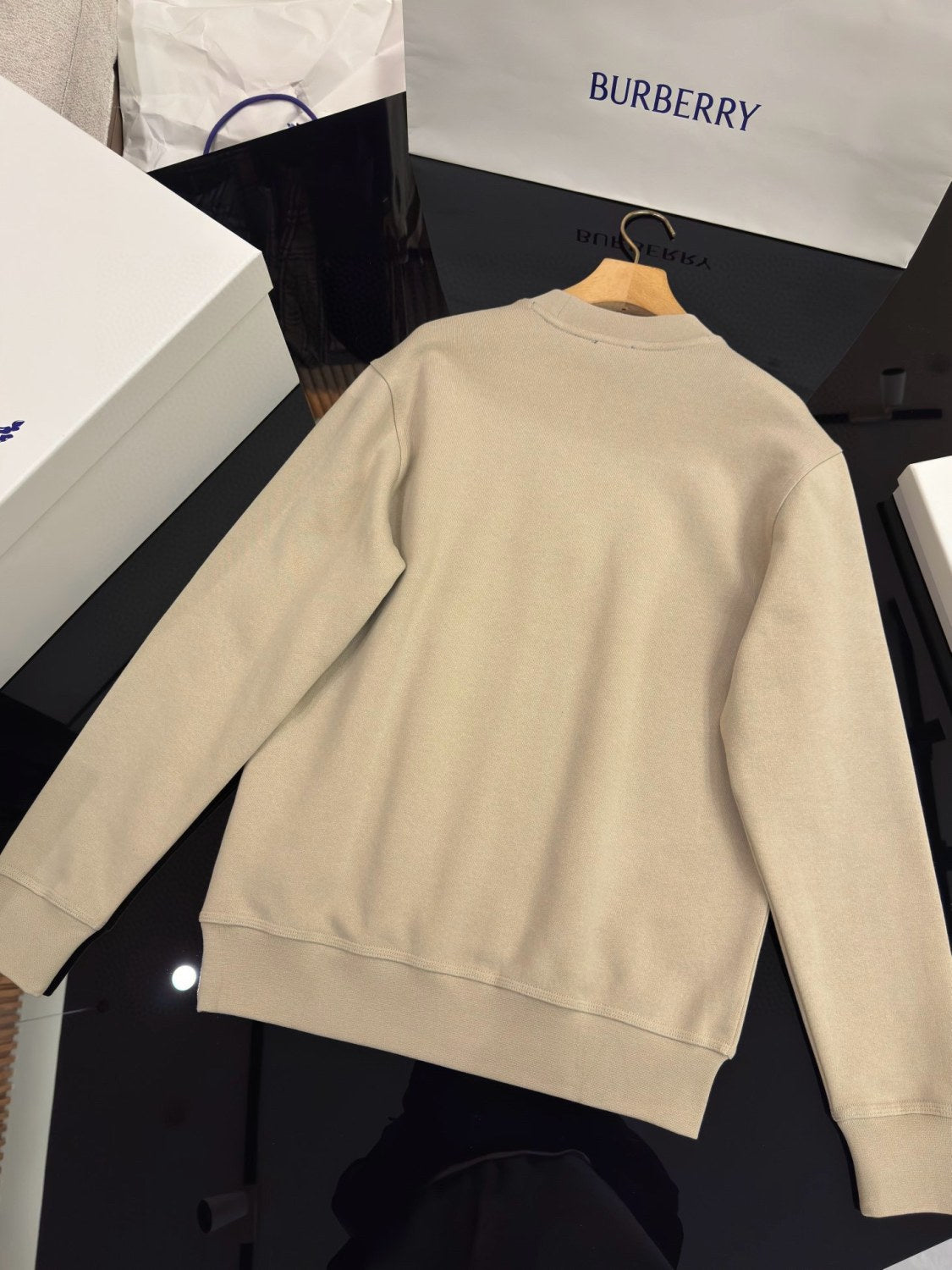 Burberry Men's Spring And Fall Solid Color Embroidery Pattern Print Round Neck Long Sleeved Sweatshirt Elastic Drawstring Casual Pants Suit Set #74742