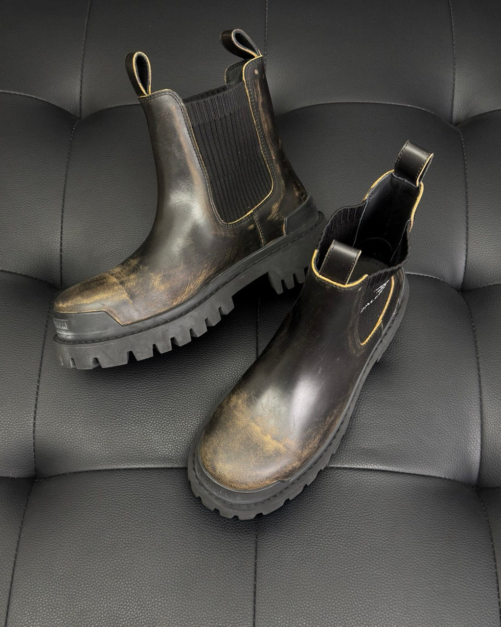 Balenciaga Strike Chelsea Boot Back #378479