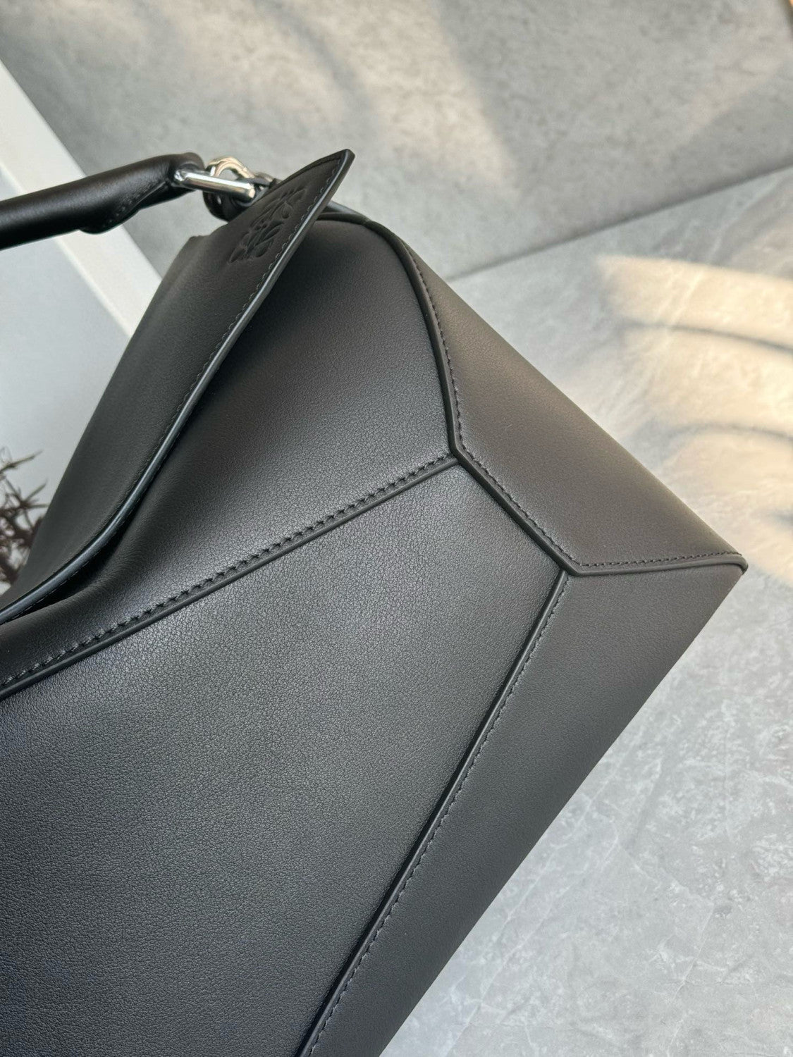 Loewe Classic Puzzle Cowhide Handbags Men Women Fashion Geometric Casual Temperament Commuter Crossbody Bag Bags #75395