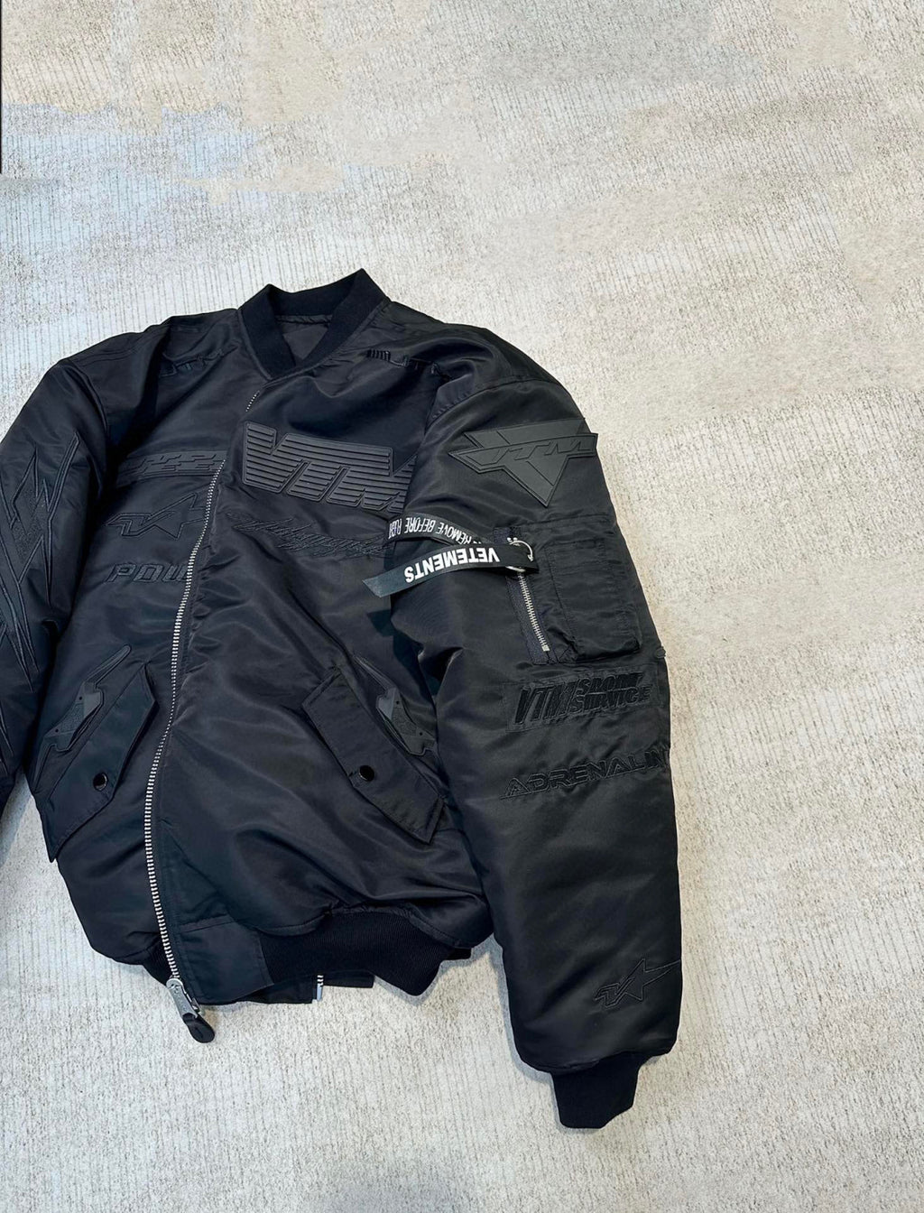 Vetements Embossed Letter Zip Sports Jacket #96689