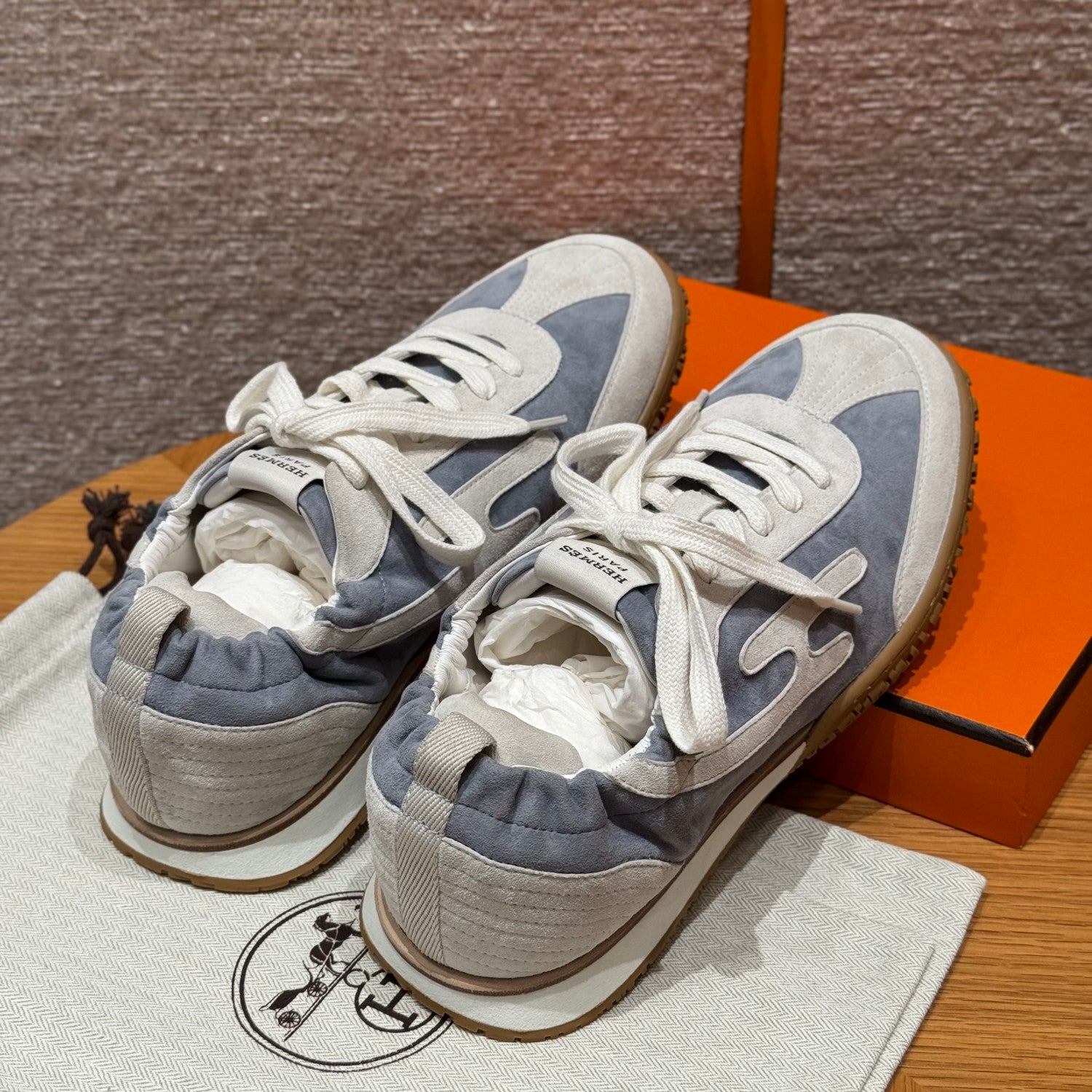 Hermes Jet Men's And Women's Spring/Fall Fashion Casual Round Toe Lace Up Low Top Suede Rubber Sole Training Shoes Sneakers #78581