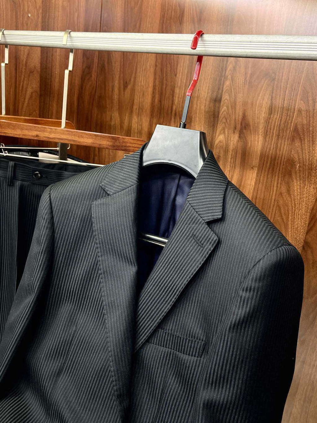 Louis Vuitton Men's Spring and Autumn Striped Solid Color Lapel Single Breasted Blazer Jacket Casual Pants Ngvp #9897