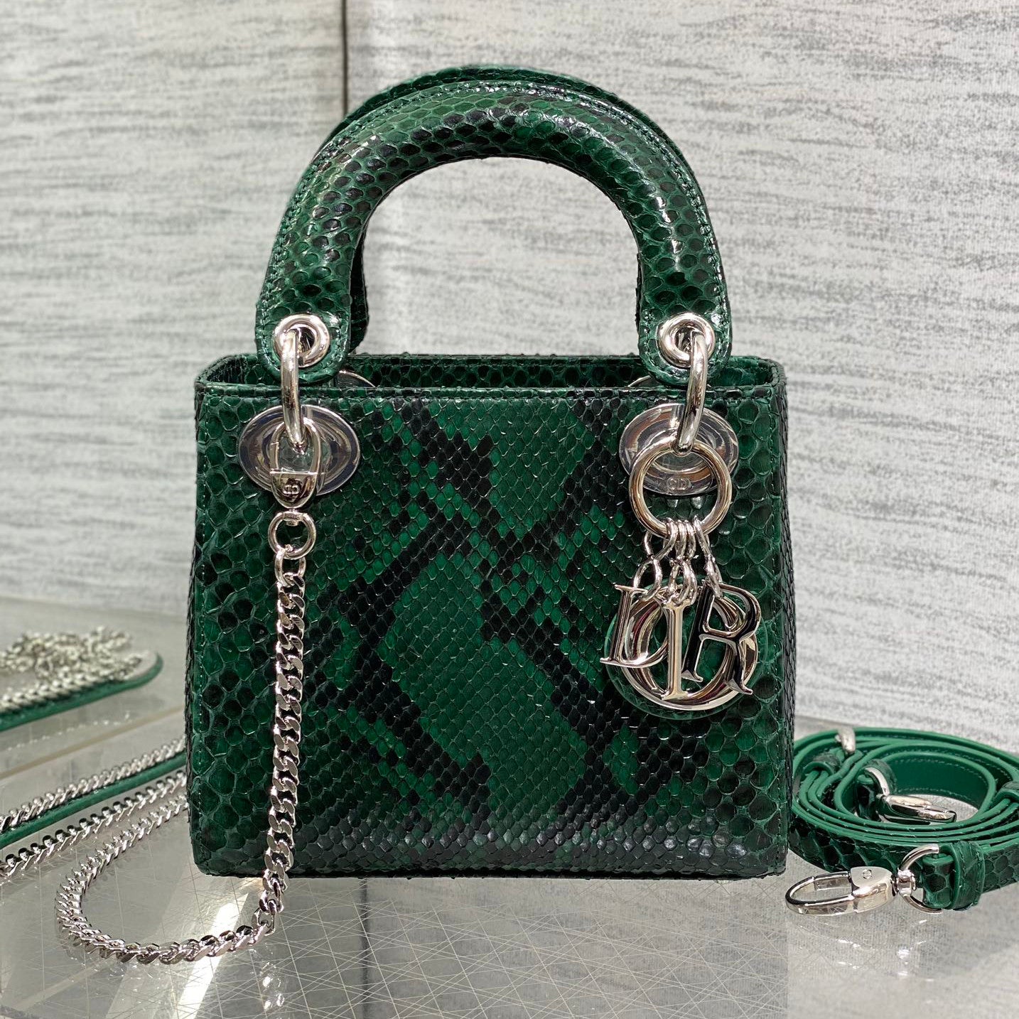 Dior Lady Women's Solid Color Metal Pendant Detachable Chain Shoulder Strap Snake Skin Single Shoulder Crossbody Handbag Bag Bags #77722