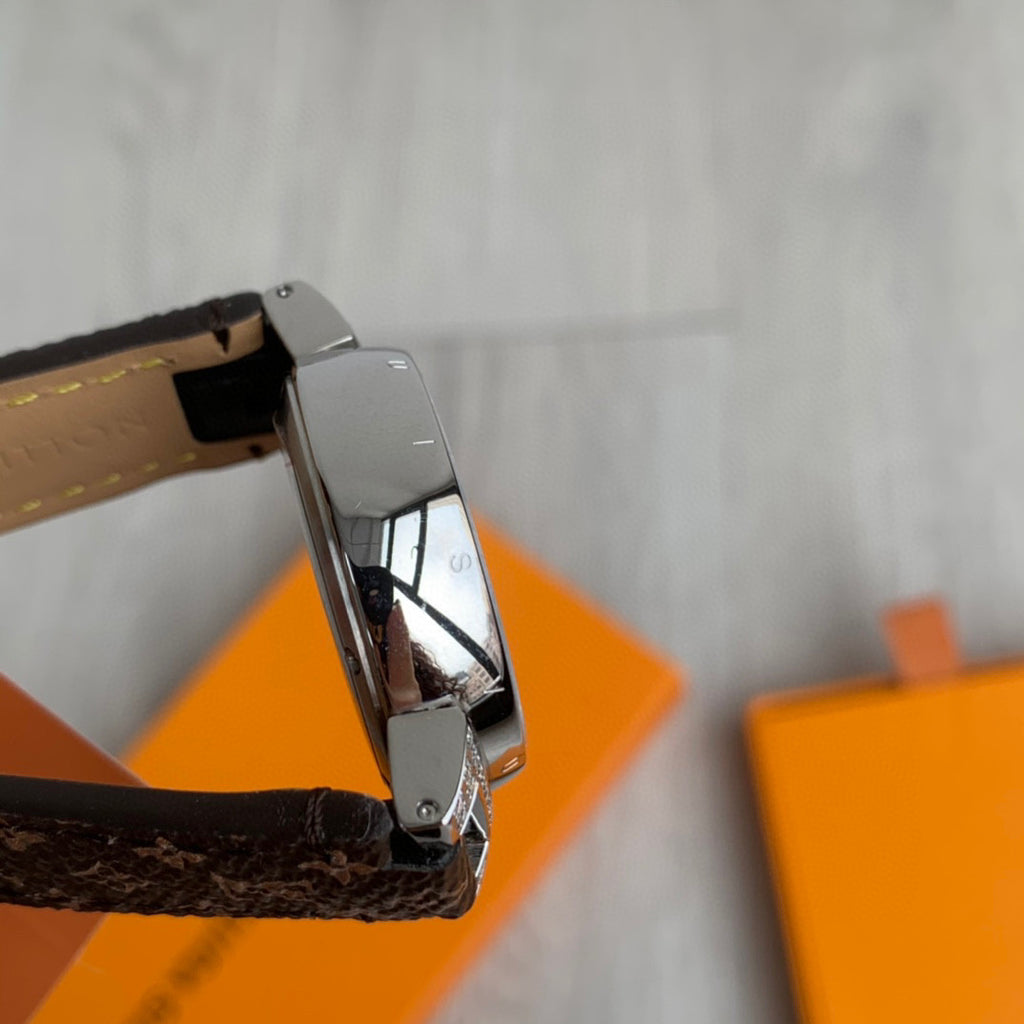 Louis Vuitton Wrist Watch Accessories