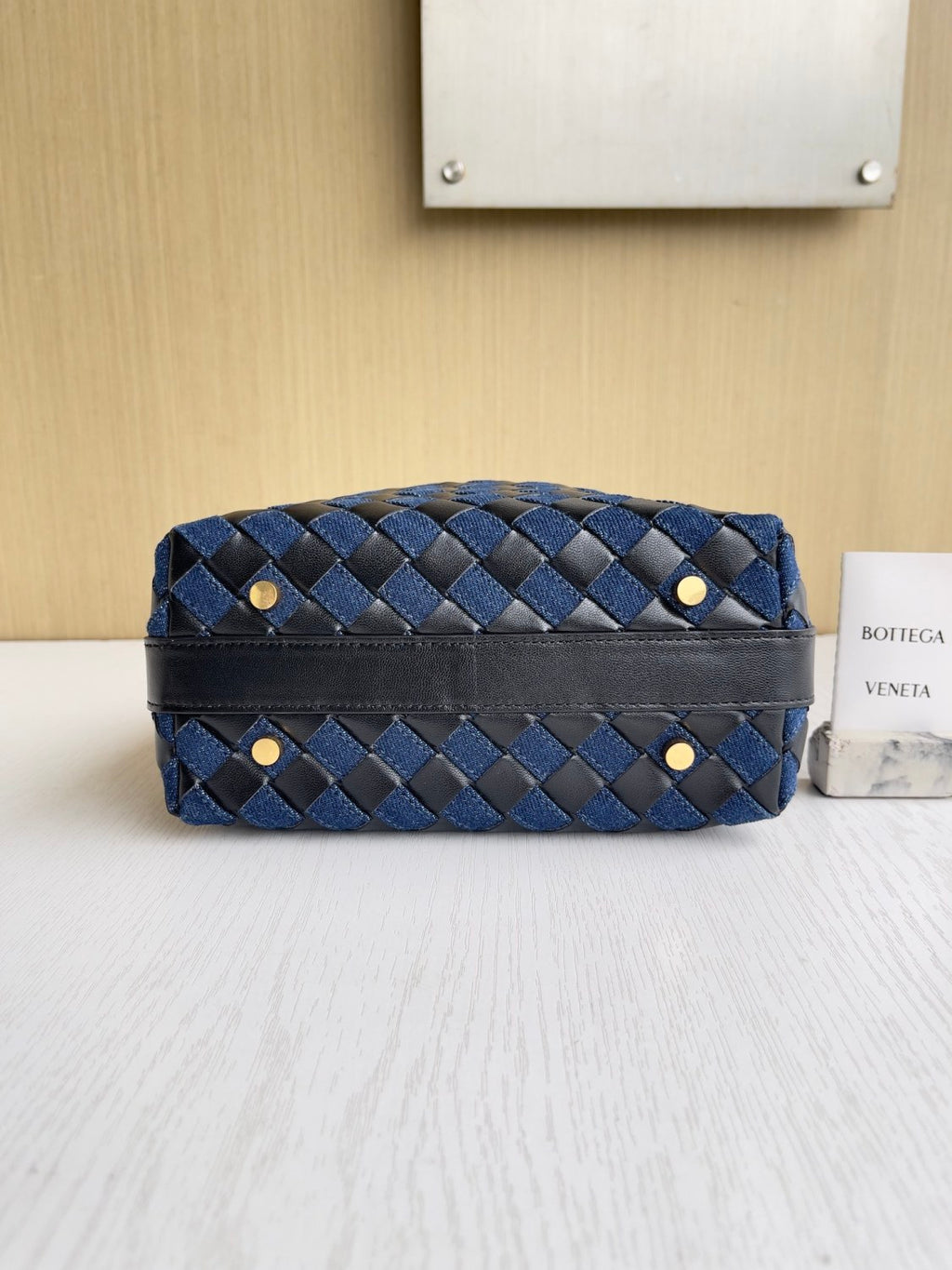 Bottega Veneta Wallace Women's Fashion Casual Color Block Knit Handbag With Adjustable Snap Closure And Zipper Opening Bag Bags 796393V48V14156 #79514