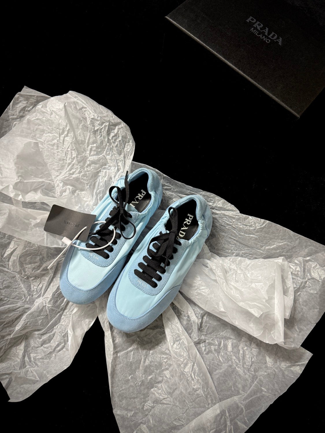 Prada Women's Solid-color Nylon Fabric And Suede Low-top Lace-up Training Shoes #77759