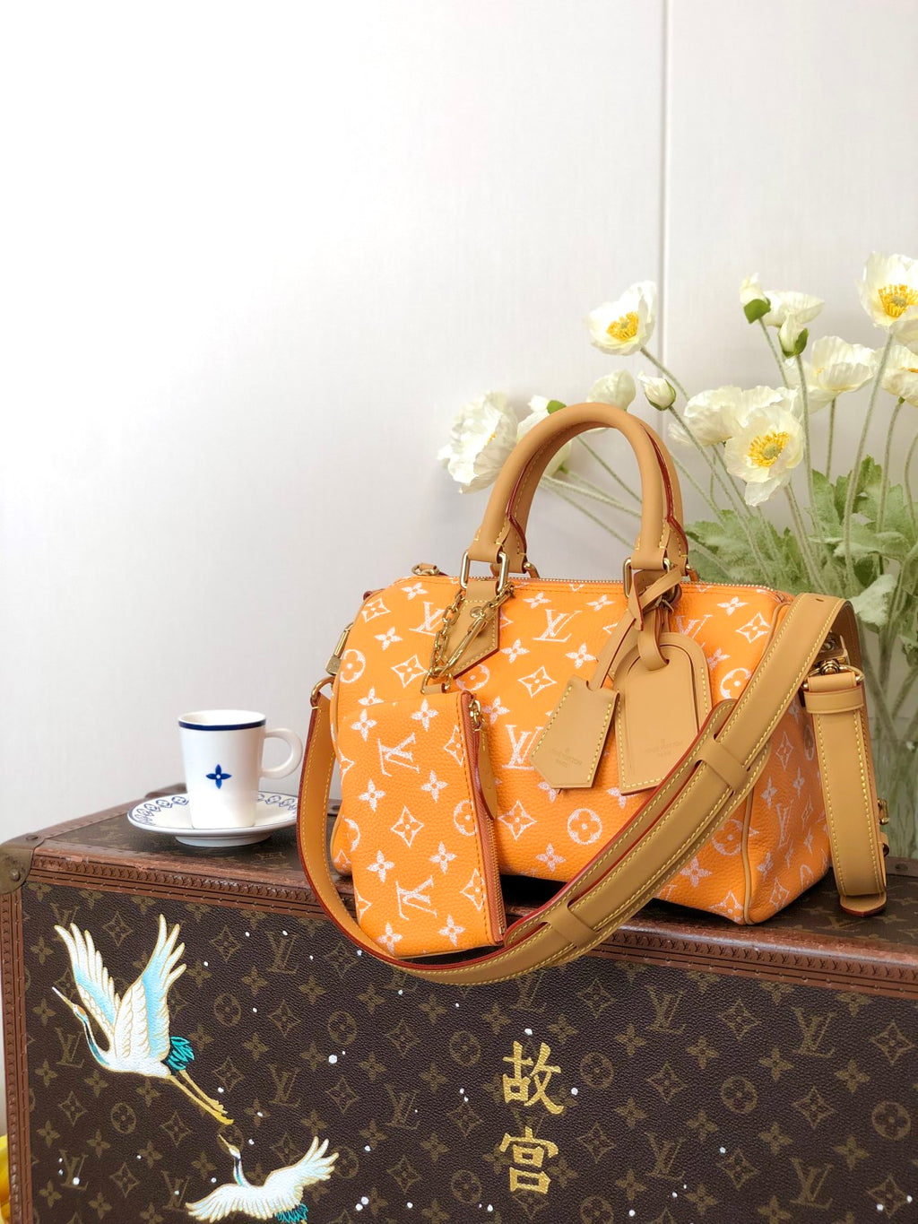 Louis Vuitton Women's Fashion Classic Cream Orange Logo Zipper Closure Leather Shoulder Bag Handbags In Small Medium And Large Sizes Crossbody Bag Bags #78653