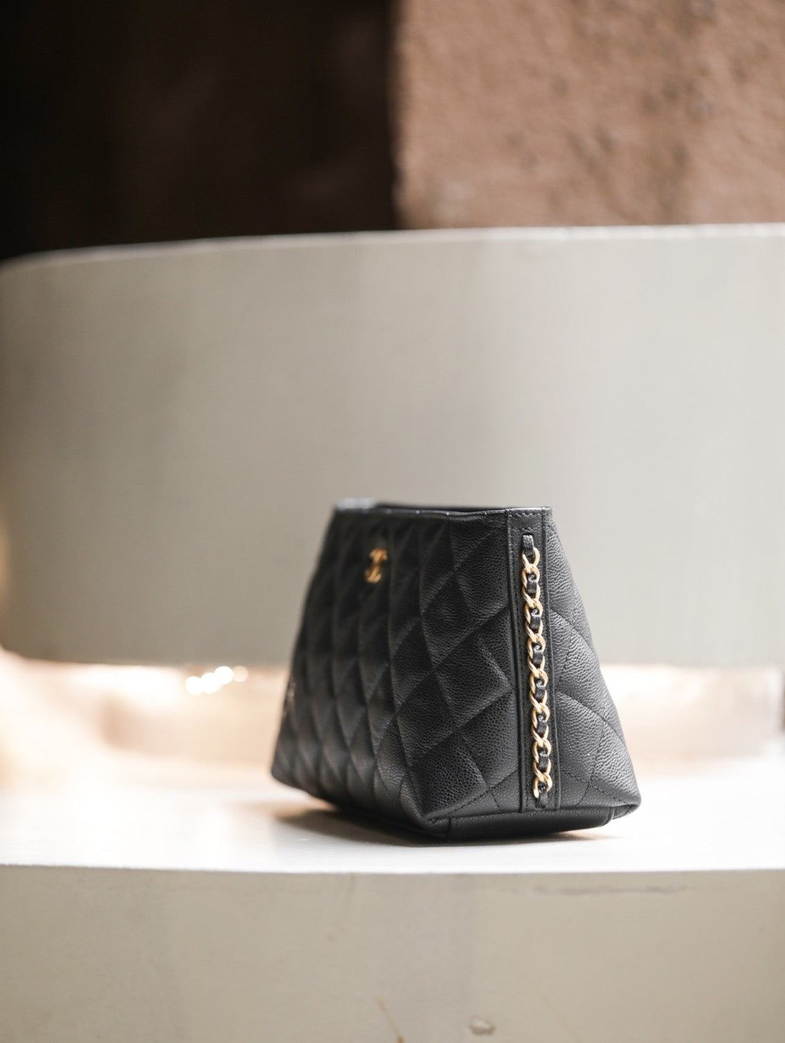 Chanel Women's Fashion Classic Solid Color Chain Zipper Handbag With Diamond Quilting And Embossed Grain Texture Carry All Pouch Makeup Bag Storage Bag Bags AP4700-B20730-94305 #79237