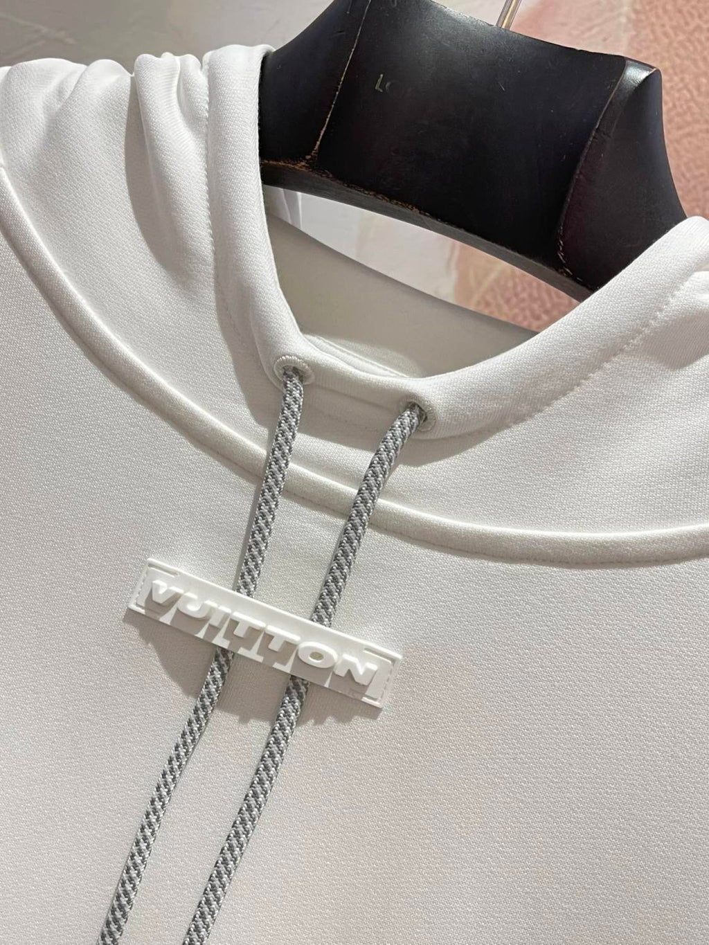 Louis Vuitton Men's Fall/Winter White Hooded Drawstring Logo Long Sleeve Sweatshirt Pullover #72888