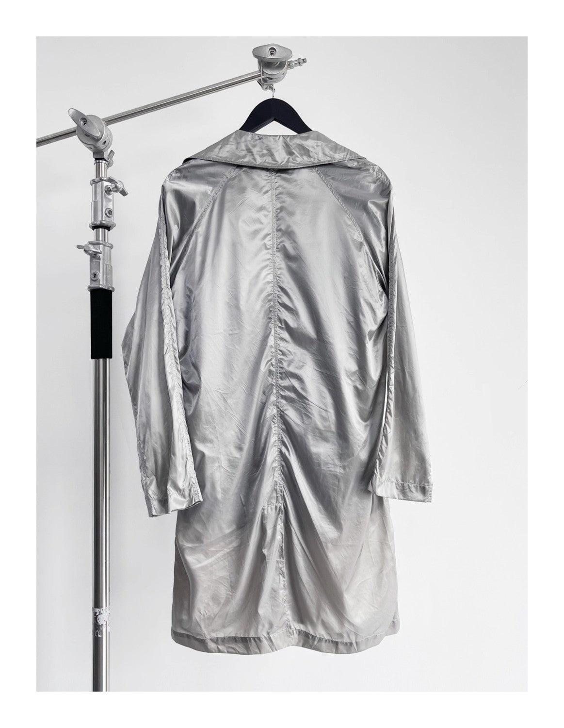 Raf Simons Men's Spring And Summer Punk Fake Two Pieces Splicing Silver Poplin Long Trench Coat Loose Jacket Ngvp #2464