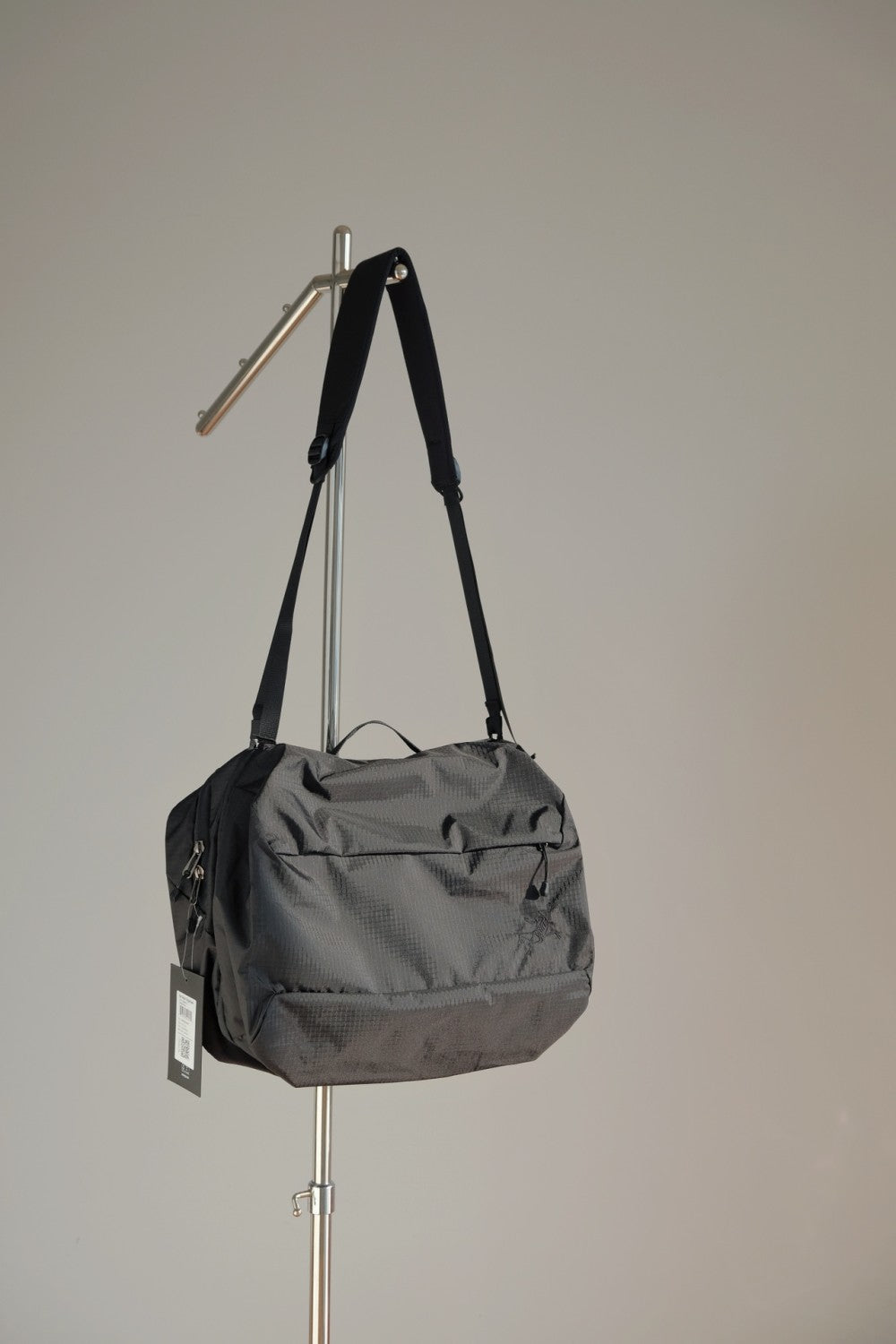 Arcteryx Men's and Women's Solid Color Nylon Shoulder Crossbody Bag Bags #75276