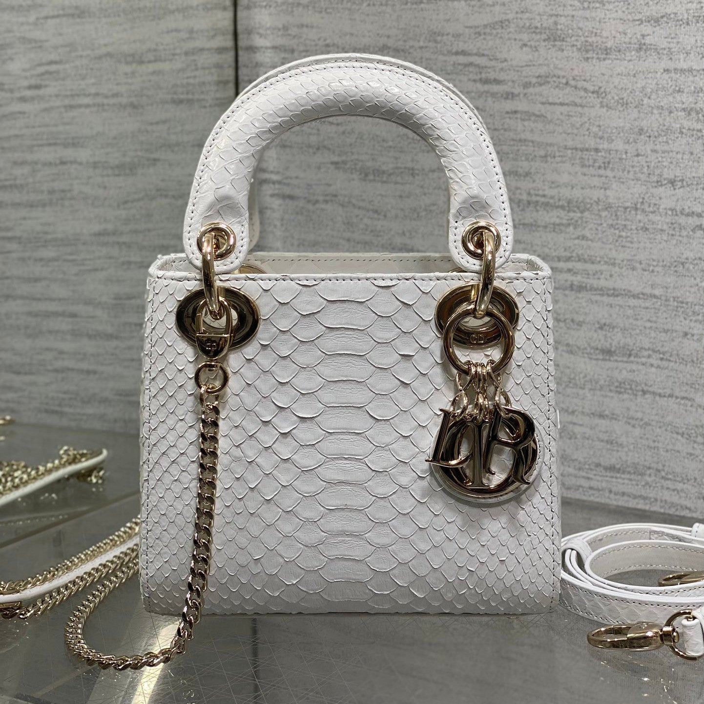 Dior Lady Women's Solid Color Metal Pendant Detachable Chain Shoulder Strap Snake Skin Single Shoulder Crossbody Handbag Bag Bags #77722