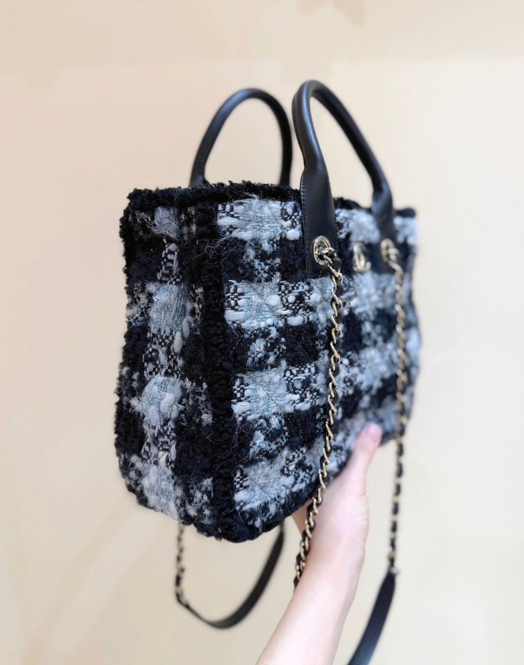 Chanel Small Tote Tweed Shearling Lambskin #376286