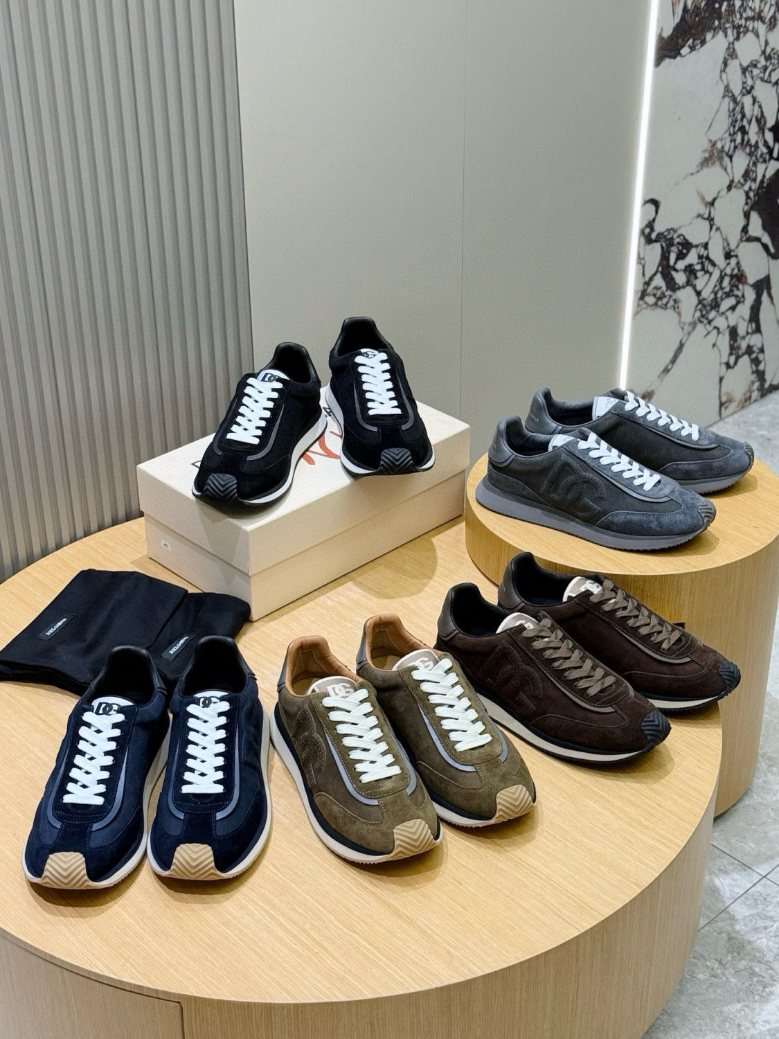 Dolce&Gabbana Men's And Women's  Spring/fall Fashion Classic Round Toe Lace Up Low Top Flat Sneakers Casual Shoes #79216
