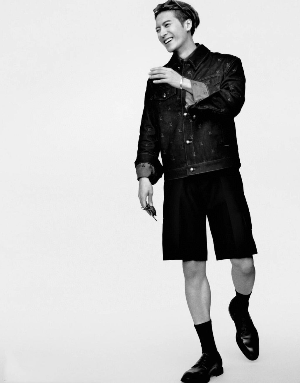 Louis Vuitton Men's Summer Solid Color Shorts with Pockets and Metallic Embellishments #75769