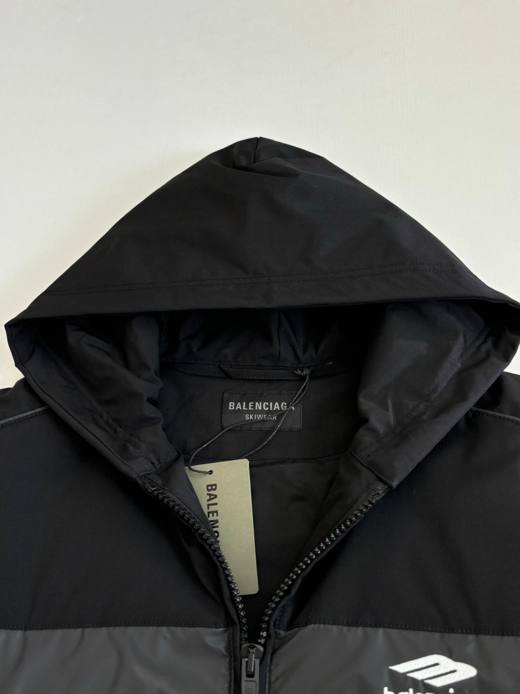 Balenciaga Men's 3b Sports Icon Ski Tracksuit Parka in Black #337220