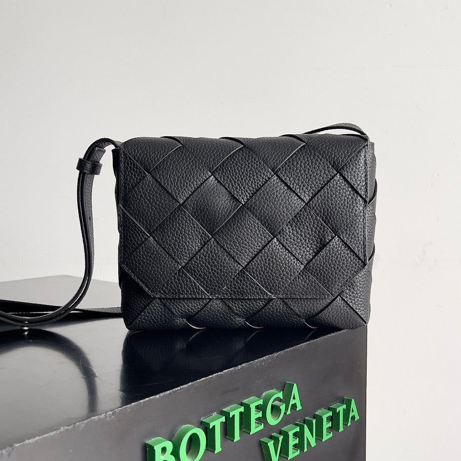 Bottega Veneta  Diago Women's And Men's Fashion Casual Leather Bag With Lychee Texture Magnetic Clasp And Braided Design Shoulder Bag And Crossbody Bag Bags 795637V4FV18803 #78344