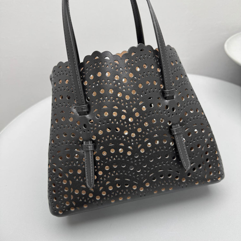 Alaïa Mina 25 Bag in Vienne Wave Calfskin #336432