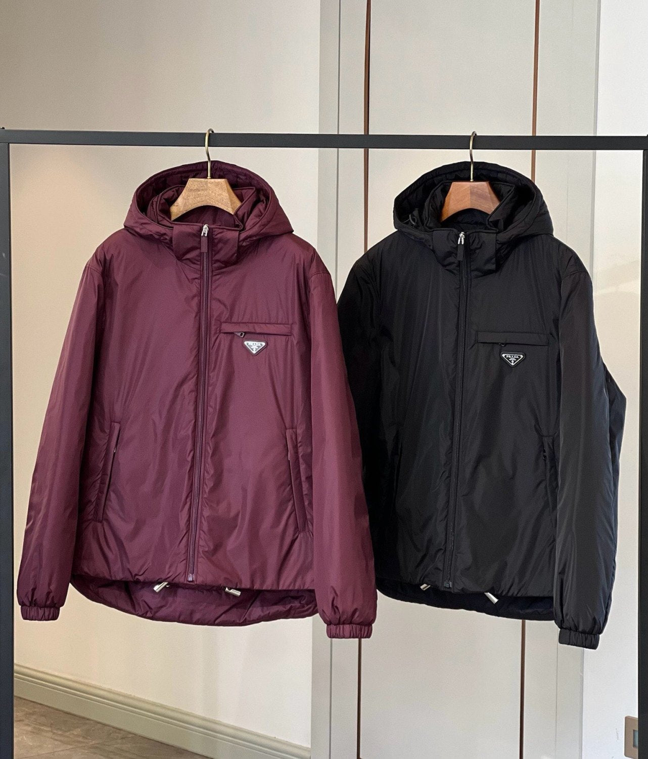 Prada Men's Autumn and Winter Solid Color Single Breasted Hooded Nylon Puffer Down Long Sleeve Jacket #73912