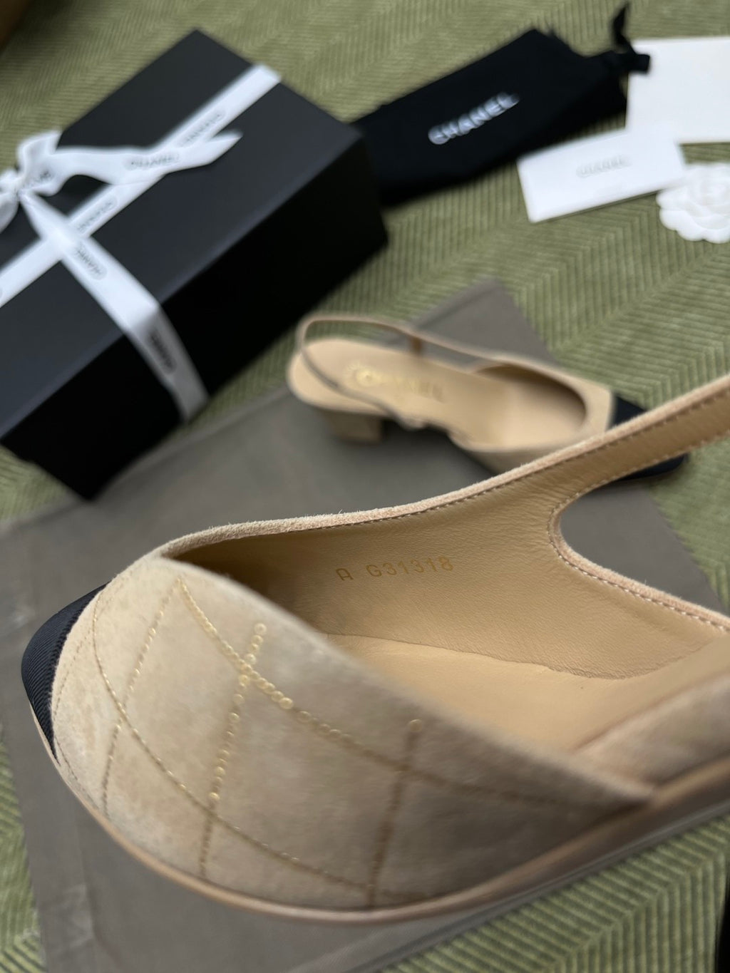 Chanel Women's Checkered Rhinestone Suede Cowhide Solid Color Chunky Heel High Heel Sandals Slingbacks Flat Shoes Spring. Summer. And Fall Casual Shoes Ngvp #2143