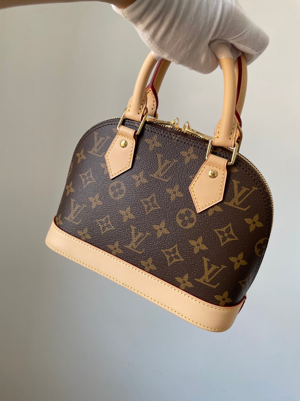 Louis Vuitton Women's Alma Bb Handbag Shoulder Bag Classic Monogram Canvas Handbag M53152 Bags #196946