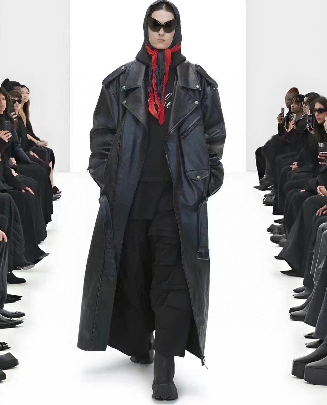 Balenciaga Black Leather Vintage Long Jacket Ngvp #6657