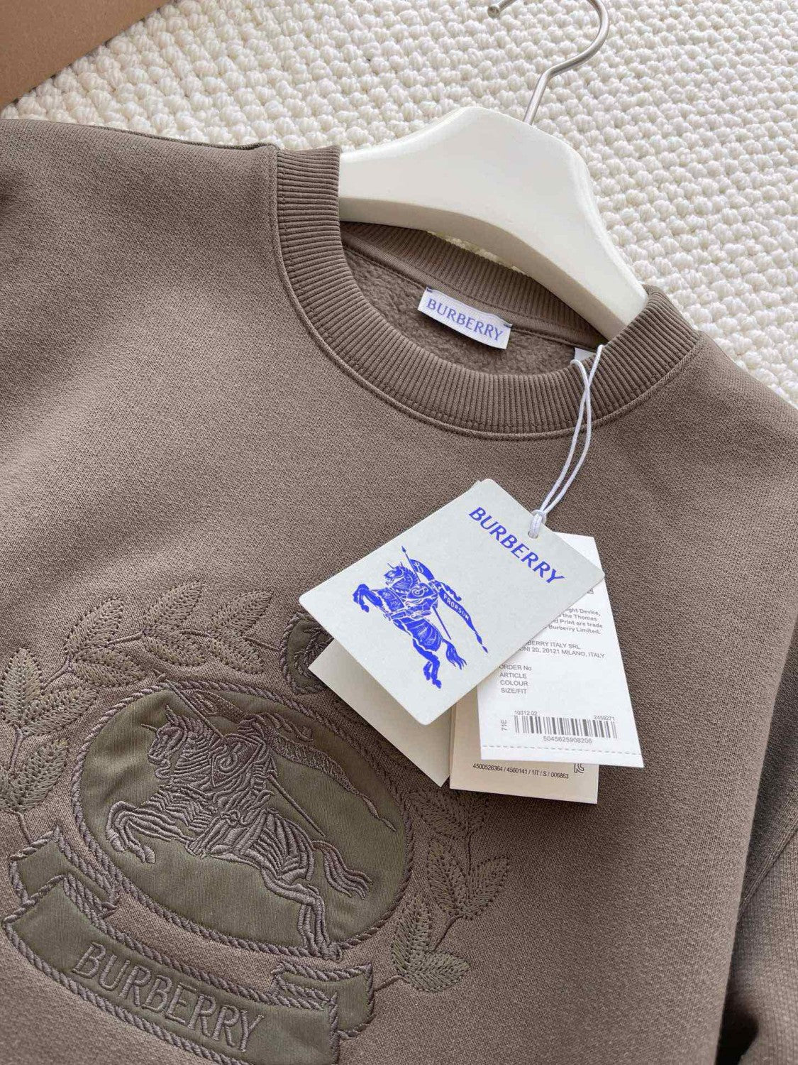 Burberry Men's Spring and Autumn Green Knight Embroidered Label Round Neck Loose Long Sleeve Sweatshirt Pullover #73173