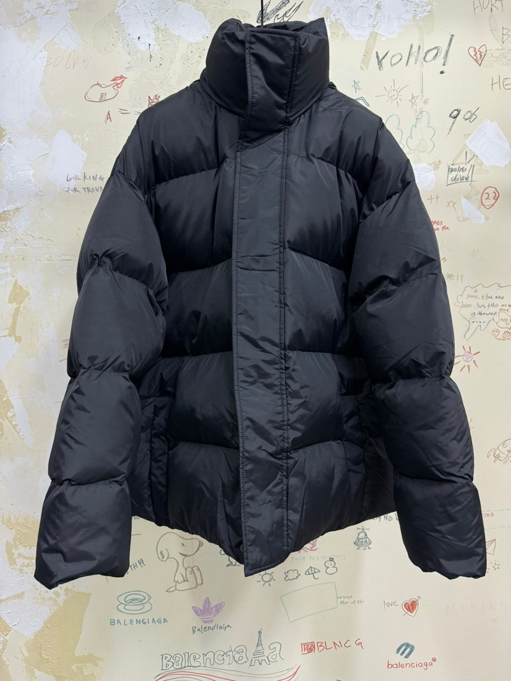 Balenciaga Men's Winter Flame Letter Logo Print Black Nylon Fabric Long Sleeve Puffer Down Jacket #73718