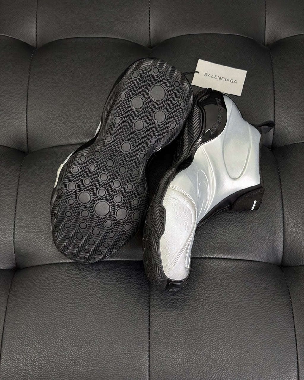 Balenciaga Basketball White Distressed Round Toe Zipper Basketball Shoes #332802